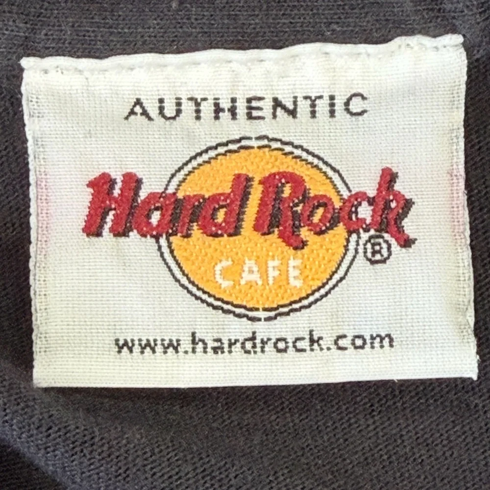 Hard Rock Cafe Black Tee with Gold Design - Picture 6 of 6